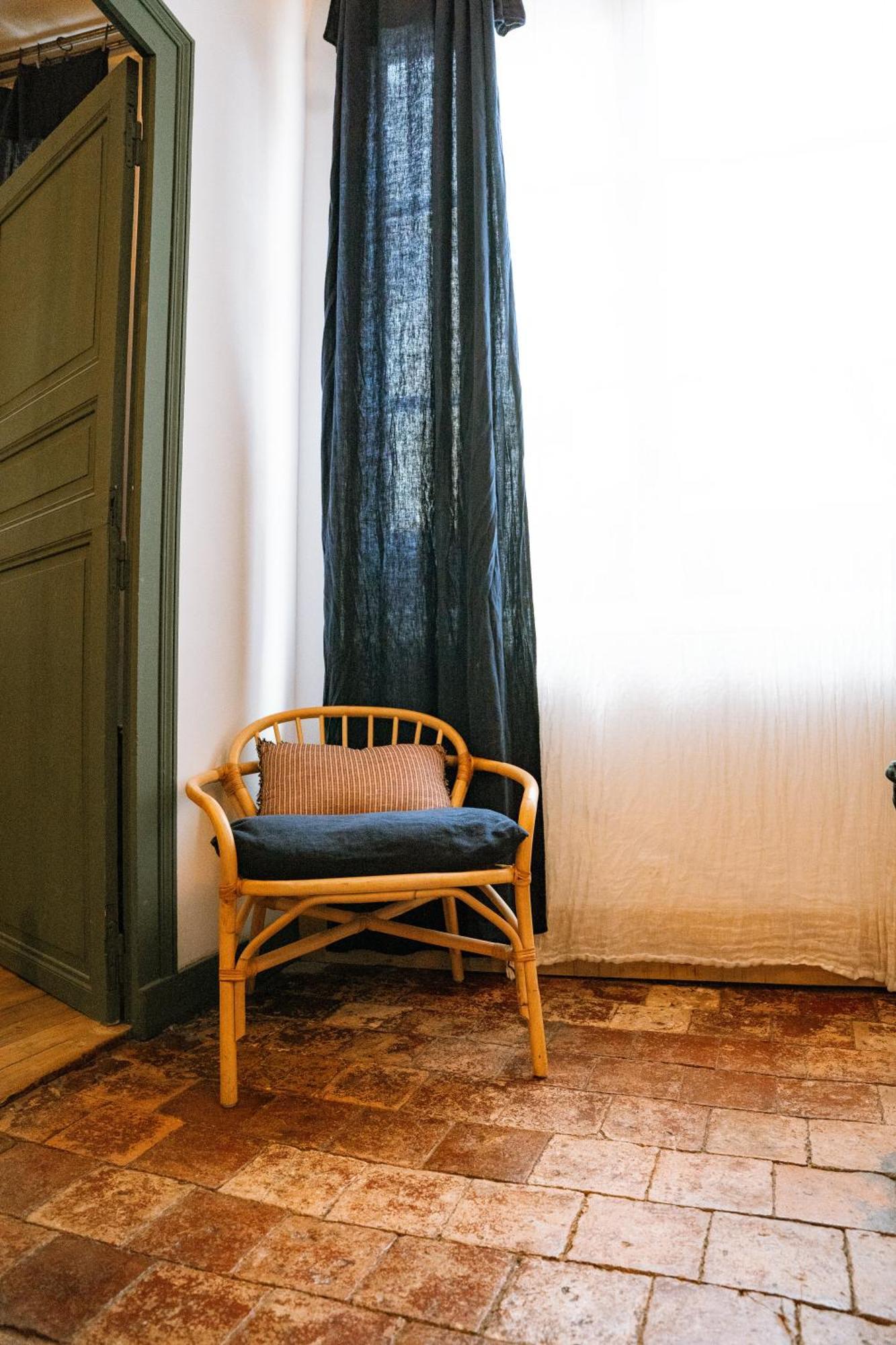 Maison Gaspard - Suites Et Appartements De Charme A Сомюр Экстерьер фото