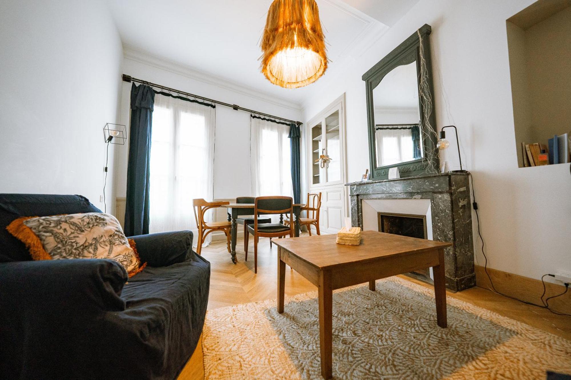 Maison Gaspard - Suites Et Appartements De Charme A Сомюр Экстерьер фото